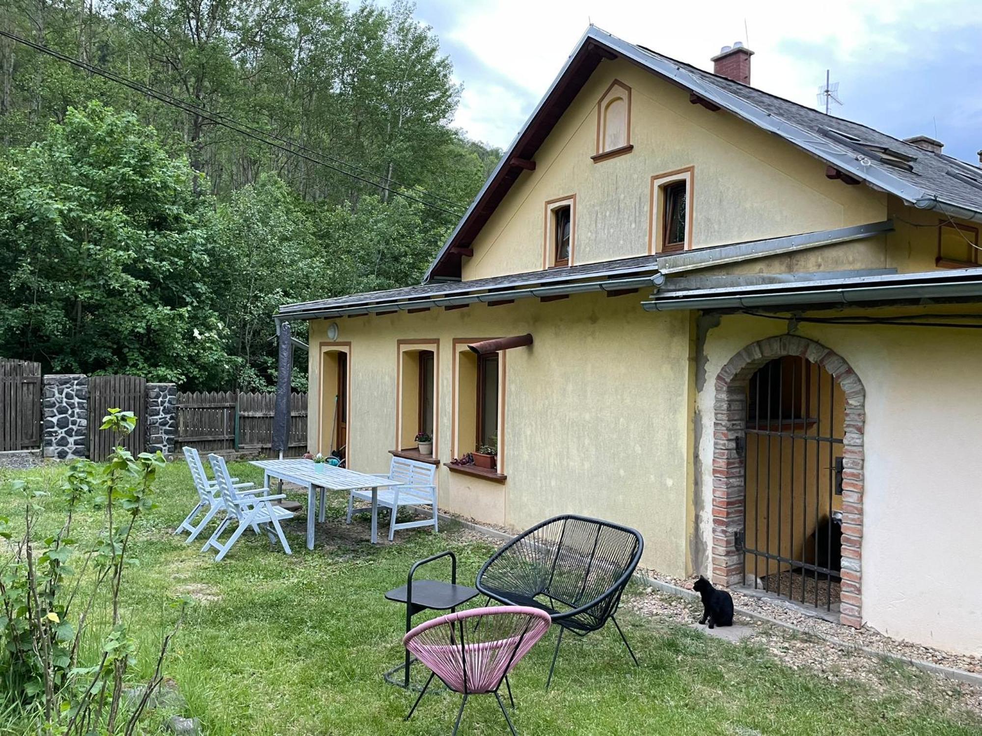 Appartement Na Bukovku à Techlovice Extérieur photo